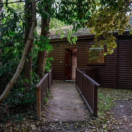 度假居 Heron With Hot-tub